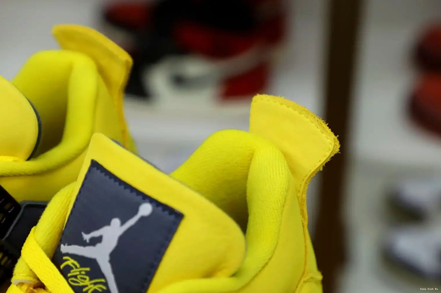 AIR JORDAN 4 Kimikick JORDAN AIR 2021 'LIGHTNING' RETRO 0818